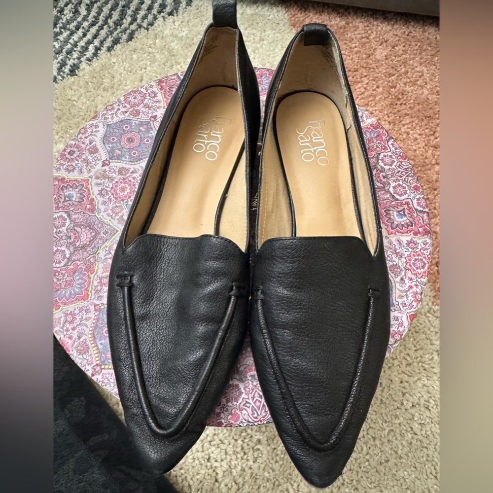 Franco Sarto black leather loafers women’s size 9